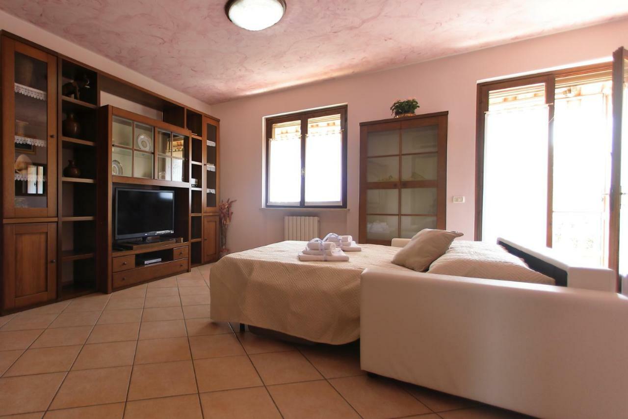Residenza Franca Villa Valeggio sul Mincio Dış mekan fotoğraf