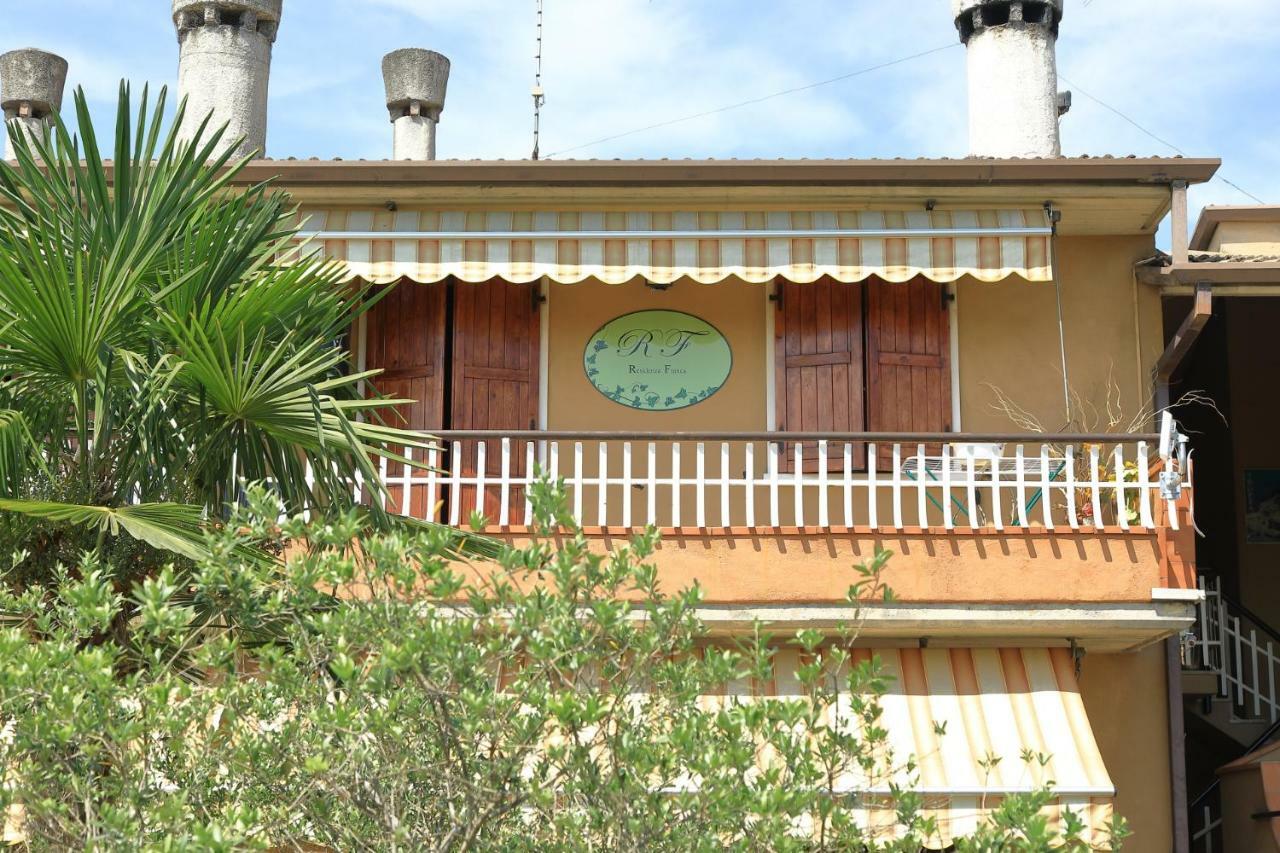 Residenza Franca Villa Valeggio sul Mincio Dış mekan fotoğraf